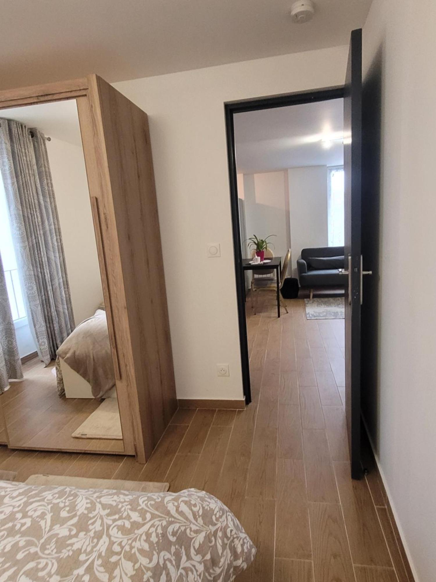 Appartement Prive A 15Mn De Paris Et Proche Enghien Les Bains Groslay Buitenkant foto
